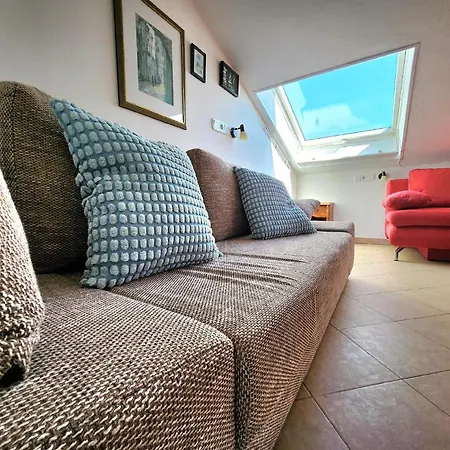 In Mit Terrasse Und Garten Und Meerblick Apartament *
